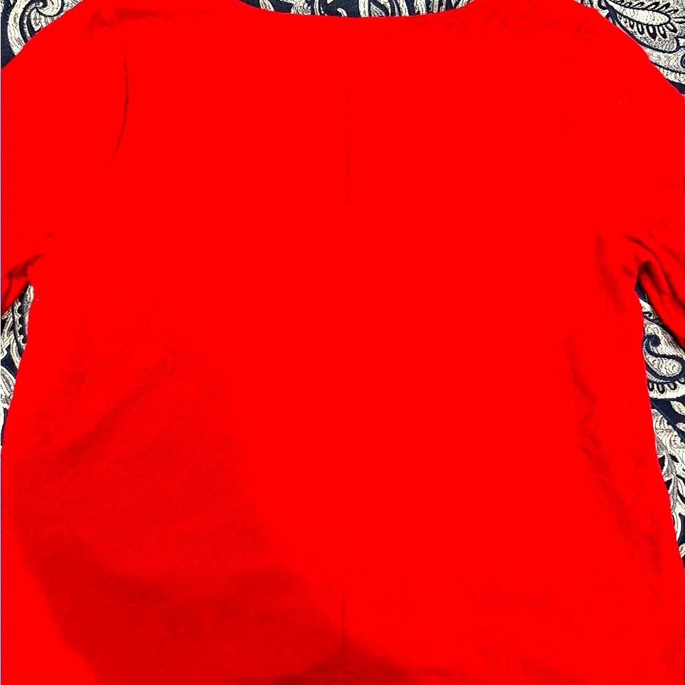 Red lace blouse - Picture 2 of 4